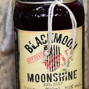 BlackMoon Moonshine Apple Cinnamon 700ml